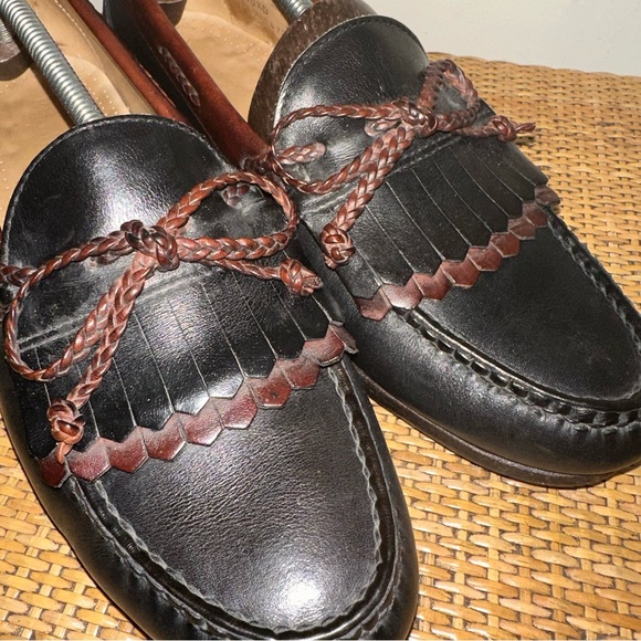 Allen Edmonds Loafers Woodstock 10.5D Slip On Kiltie Tassel 2 Tone Black Brown - Picture 2 of 11